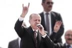 Эрдоган на митинге показал символ тюркских националистов «серых волков»