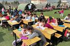 В трех пострадавших от землетрясения провинциях Турции возобновилось обучение в школах
