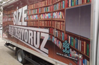 «Мобильная библиотека» в Турции дарит деревенским детям возможность читать