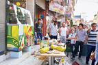 В Адане группа людей разгромила магазины, принадлежащие сирийским беженцам