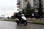 Мотокурьеры в Турции приостановили доставки на три дня из-за низкой зарплаты и проблем с безопасностью