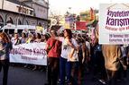 Турецкие женщины устроили марш за право самостоятельного выбора одежды