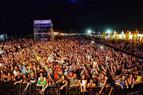 Турецкая оппозиция подвергла критике губернаторов за запрет концертов