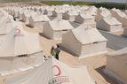 Число сирийских беженцев в лагерях превысило 100 тыс. человек