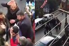 ВИДЕО - В Стамбуле избили человека, перепутав его с террористом