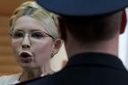 Приговор Юлии Тимошенко отвратит украинцев от Януковича: народ считает, что это не суд, а месть