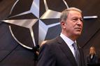 Министр обороны Турции: Анкара не уйдет из Сирии и будет отвечать на любые атаки