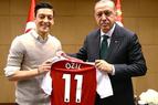 Турецкие политики приветствовали уход Озила из сборной Германии по футболу