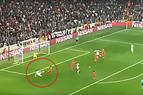 ВИДЕО - Автором лучшего гола Лиги чемпионов стал нападающий турецкого «Бешикташ»