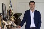 Турецкий футболист Шукур будет представлен в музее FIFA