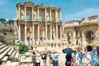 СМИ: Туристические фирмы в Турции обременены долгами, надежды на возрождение отрасли угасают