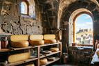 Историческая крепость сохраняет сырные традиции Карса