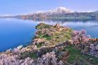 Остров Акдамар на озере Ван набирает популярность среди туристов