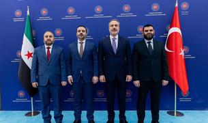 Фидан: Вопросы безопасности Турции и Сирии неразделимы