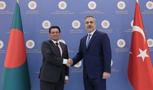 Фидан: Турция не допустит втягивания в войну на Ближнем Востоке