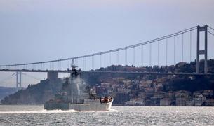 Эксперт: Турция не станет открывать Черное море для военных кораблей