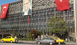 Эрдоган: На месте культурного центра Ататюрка будет возведён оперный театр