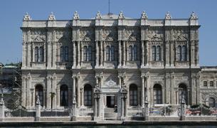 Дворец Долмабахче в Стамбуле отмечает 170-летие