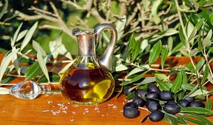 На аукционе в Измире продано самое дорогое оливковое масло в мире