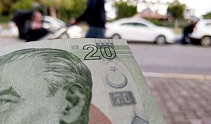 Турецкая лира упала до минимума, зафиксированного в мае