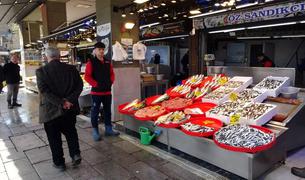 В Турции рыболовный сезон завершился хорошим уловом, несмотря на погоду