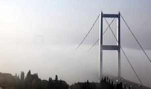 Пролив Босфор закрыт для судоходства из-за сильного тумана