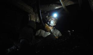 Обвал в шахте на юге Турции: 15 горняков остались под землёй