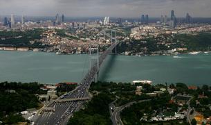 Босфор перекрыт в обоих направлениях из-за поломки следовавшего в РФ судна