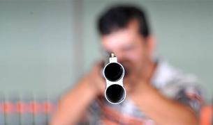 В Турции школьник ранил директора школы из ружья