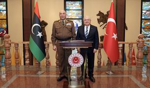 В Турции разбился частный самолет с начальником генштаба ливийской армии