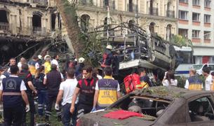 Губернатор Стамбула: 11 человек погибло, 36 получили ранения