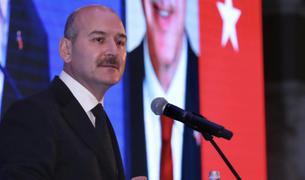 СМИ: Граждане Турции предстали перед судом за то, что назвали министра внутренних дел «лысым»