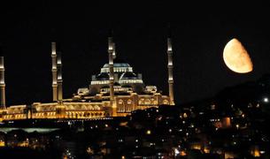 «Строительство мечетей в Турции демонстрирует желание соединиться с имперским прошлым»