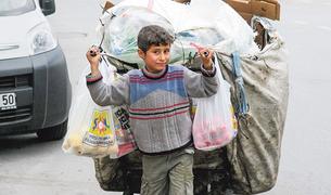 Менее трети сирийских детей в Турции посещают школу