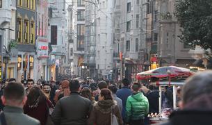 В апреле каждый седьмой житель Стамбула обратился за социальной помощью