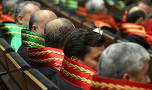 В Турции уволили 11 судей и прокуроров из-за предполагаемых связей с Гюленом