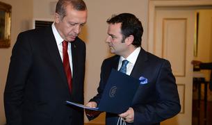 Экс-советник Эрдогана: Руководители газет обращаются ко мне за советом относительно заголовков