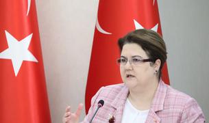 Власти Турции планируют представить новую программу для борьбы с насилием в отношении женщин