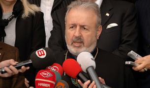 Заместитель патриарха армянской церкви: Посторонние не должны вмешиваться в наши дела 