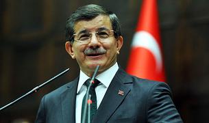 Премьер-министр Турции вновь избран председателем правящей партии
