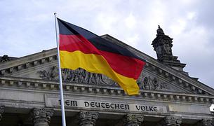 Германия приветствовала разрешение Турции снять запрет на выезд для немецкой журналистки
