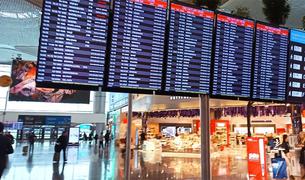 В связи с летними каникулами в аэропорту Стамбула вырос пассажиропоток