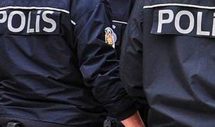 Турецкая полиция остановила марш юристов, протестующих против ареста адвоката Имамоглу