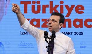 Опрос: находящийся под арестом мэр Стамбула опережает Эрдогана на 16 пунктов