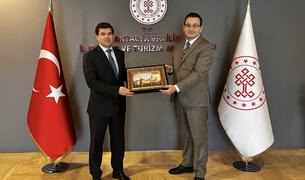 Генконсул России провел переговоры с туристическими властями Антальи