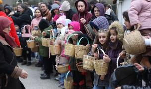 Турция отмечает праздник Ид аль-Фитр молитвами и торжествами на фоне наплыва туристов