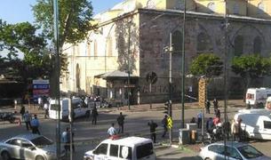 В мечети города Бурса подорвалась террористка-смертница