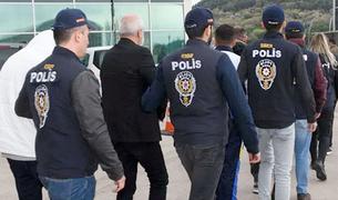 По делу о крупной афере на валютном рынке турецкая полиция задержала более 130 человек