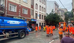 Ливень привел к подтоплениям в европейской части Стамбула