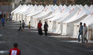 400 тысяч сирийских беженцев живут за пределами лагерей